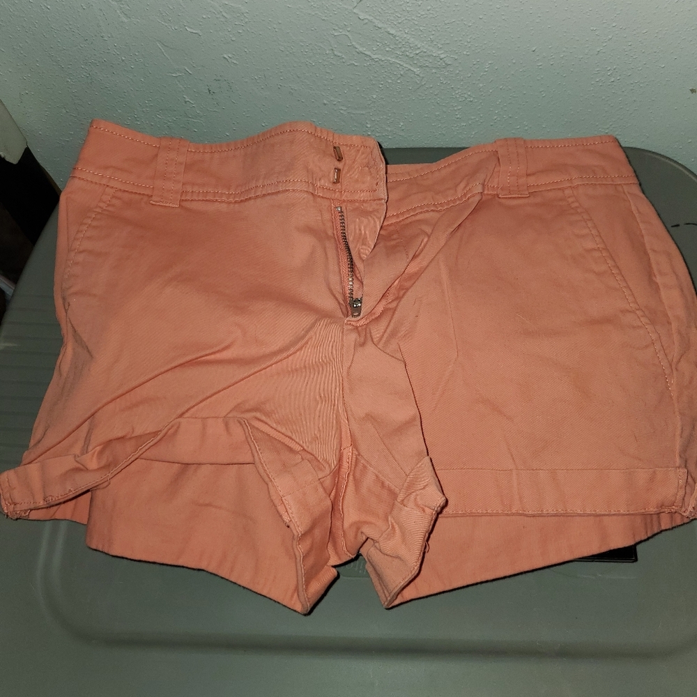 Shorts ny and company